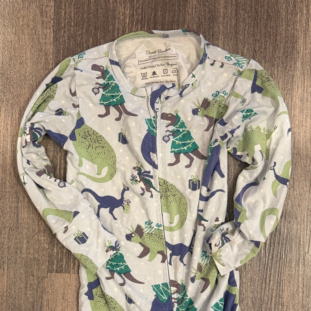 Sweet Bamboo 18-24 Months Dinosaur Christmas Holiday Print Onesie